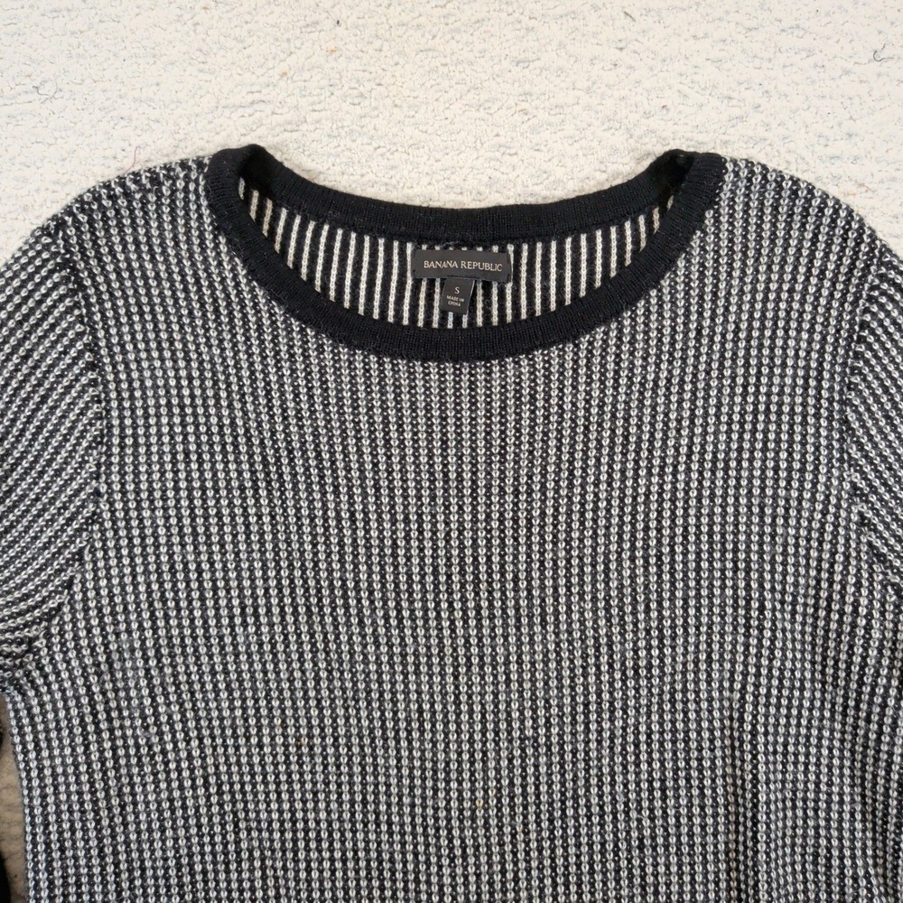 Banana Republic Womens Black White Merino Wool Blend Waffle Knit Sweater Small - Picture 3 of 7